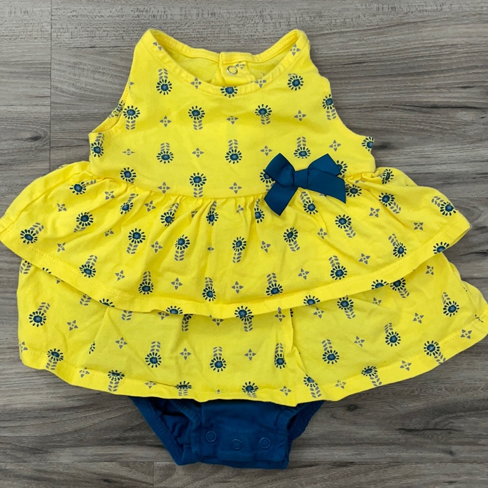 Carter’s one piece romper